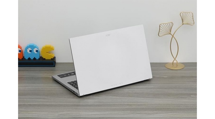 Laptop Acer Aspire Go AG15 31P 30M4 i3 N305/8GB/256GB/Win11 (NX.KRPSV.004)