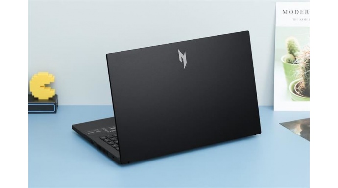 Laptop Acer Gaming Nitro V 15 ANV15 41 R2UP R5 6600H/16GB/512GB/4GB RTX2050/165Hz/Win11 (NH.QPGSV.004)