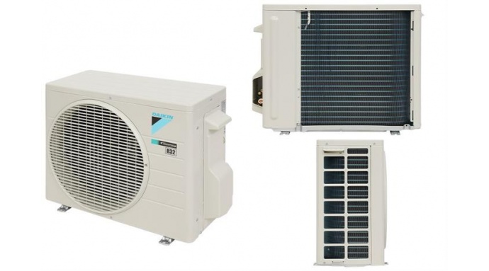Máy lạnh Daikin Inverter 2.0 HP FTKF50ZVMV 2025