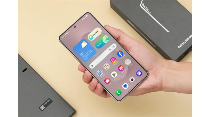 Điện thoại Samsung Galaxy S25 Edge 5G 12GB/512GB