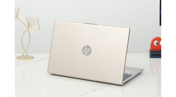 Laptop HP 15 fd0303TU i3 1315U/8GB/512GB/Win11 (A2NL4PA)