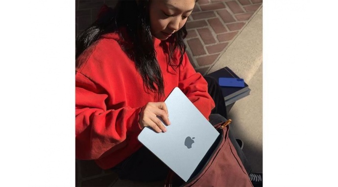 Laptop MacBook Air 13 inch M4 16GB/256GB