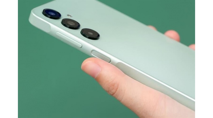 Điện thoại Samsung Galaxy A16 8GB/128GB