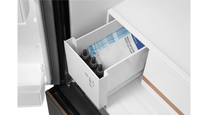 Tủ lạnh Toshiba Inverter 711 lít Multi Door GR-RF900WI-PMV(06)-MG