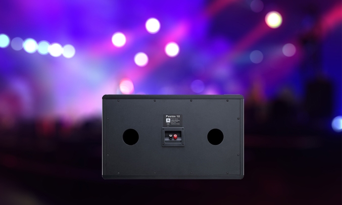 Loa Karaoke JBL Pasion 10-PAK cổng thoát hơi mặt sau mang đến âm thanh ổn định